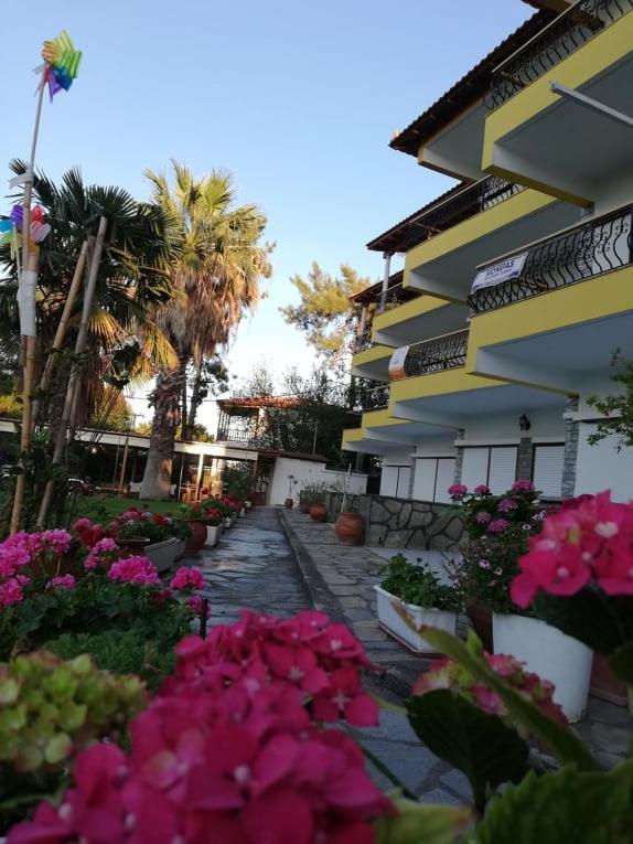 Villa Christina Sea Side A Hanioti Bagian luar foto
