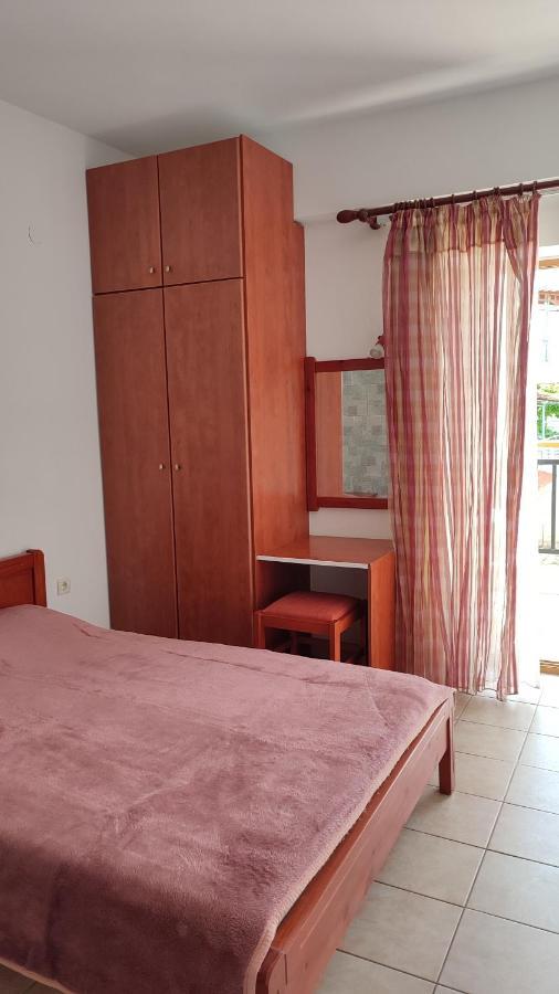 Villa Christina Sea Side A Hanioti Bagian luar foto