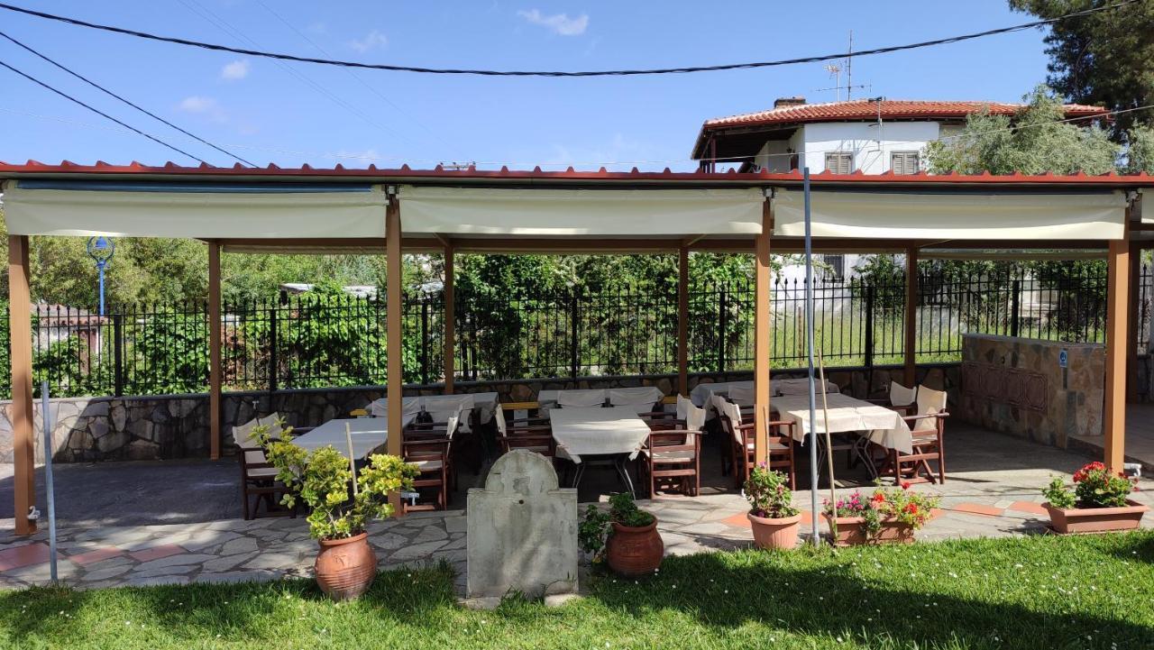 Villa Christina Sea Side A Hanioti Bagian luar foto